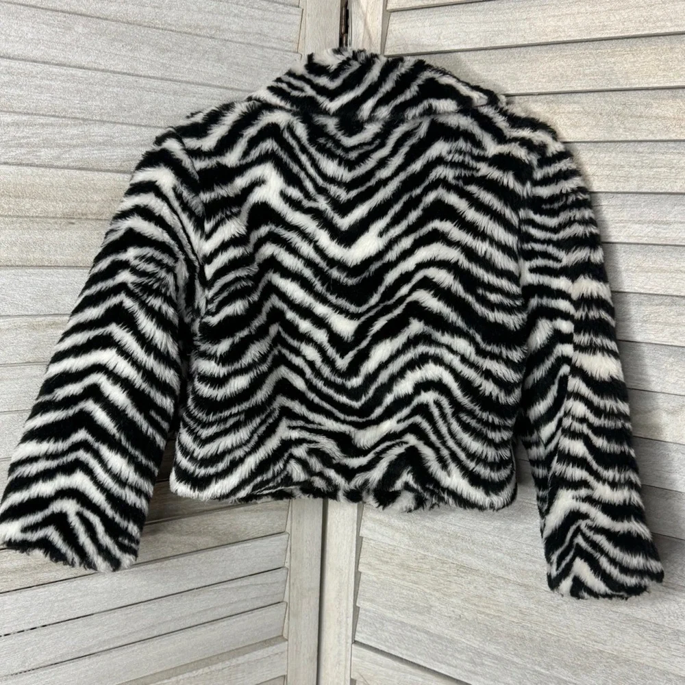 Gymboree Girls Faux Fur Zebra Print Coat Jacket XS Black White Plush Cropped
